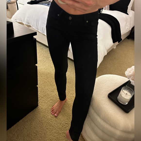 Black low rise skinny Paige jeans! - Picture 2 of 8